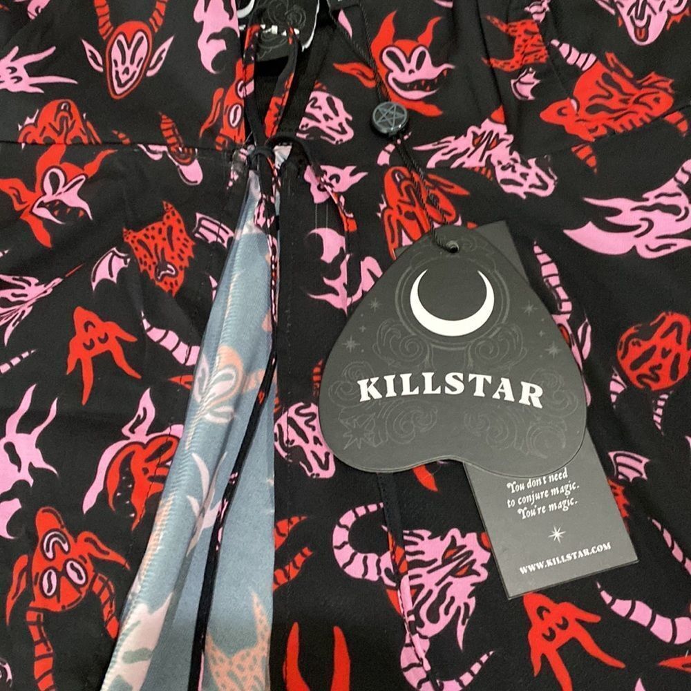 Sleeveless Black Pink Red Devil Print Front Envelope Tie Top by Killstar - NEW - Picture 3 of 3